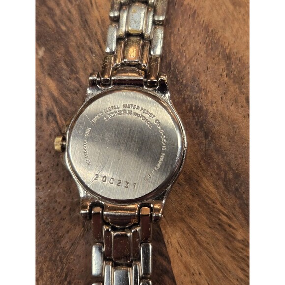 Citizen Ladies' 28mm Watch Silver Gold Stainless Steel Watch. 5.75" Band - Picture 3 of 8